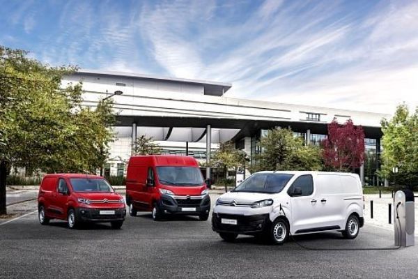 Citroën spouští elektrickou ofenzívu v nabídce užitkových vozů Citroën spouští elektrickou ofenzívu v nabídce užitkových vozů