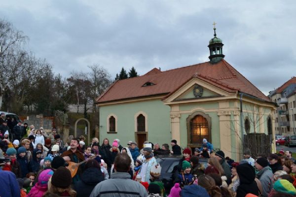 Tříkrálový průvod půjde v neděli z náměstí v Plzni ke kostelu U Ježíška  