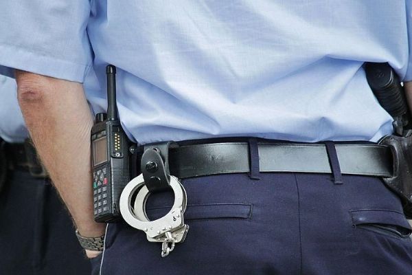 Region: Kraj finančně podporuje vznik městské či obecní policie v menších městech a obcích v regionu Region: Kraj finančně podporuje vznik městské či obecní policie v menších městech a obcích v regionu