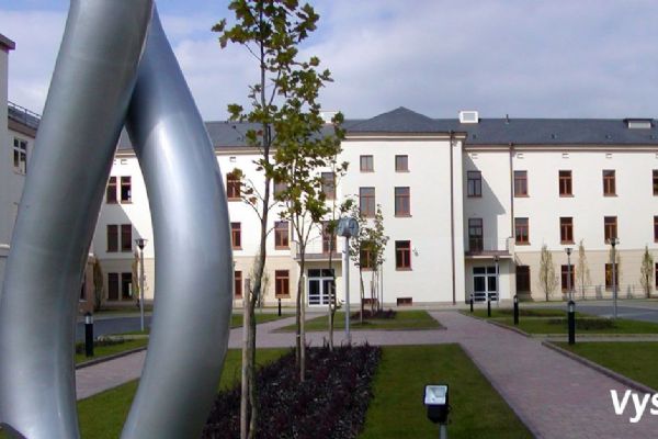 Jak ekologické jsou budovy vlastněné krajem? Úřad to chce do konce roku 2019 zjistit Jak ekologické jsou budovy vlastněné krajem? Úřad to chce do konce roku 2019 zjistit