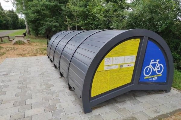 Plzeň instaluje nové cykloboxy pro bezpečné parkování kol Plzeň instaluje nové cykloboxy pro bezpečné parkování kol