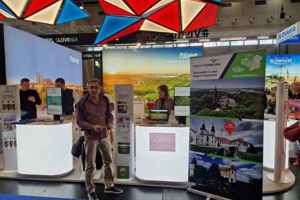 Vysočina: Unikátní spojení tradic a modernosti na talíři i v přírodě Vysočina: Unikátní spojení tradic a modernosti na talíři i v přírodě