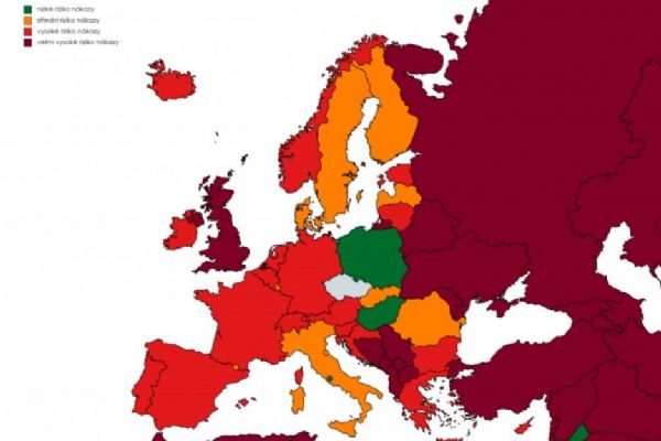 Chorvatsko, Irsko a Rakousko budou nově v červené kategorii zemí podle míry rizika nákazy