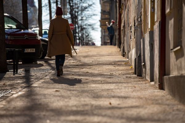 Desítky pražských ulic prokoukly díky chodníkovým programům a rekonstrukcím