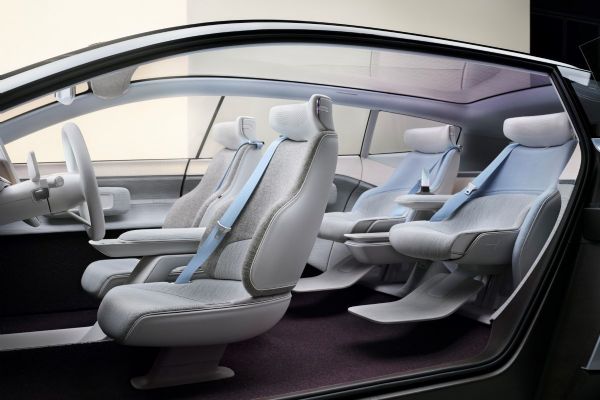 Volvo Cars - Concept Recharge