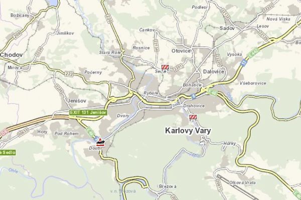 Karlovy Vary, Doubí: Pozor! Nehoda. Na místo jede PČR