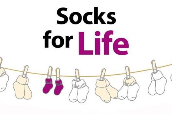 Karlovy Vary: Nemocnice se zapojila do mezinárodního projektu Ponožky pro život