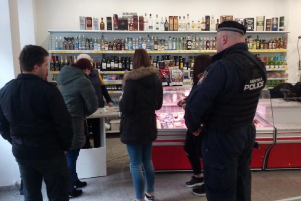 Karlovy Vary: V pěti případech byl prodán alkohol mladistvým osobám