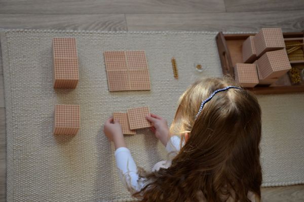 Karlovy Vary: Ve městě se otevřela nová bilingvní základní škola Karlovy Vary: Ve městě se otevřela nová bilingvní základní škola