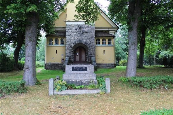 Mokřiny: Renovuje se památník věnovaný obětem války 