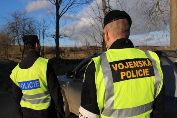 Region: Za minulý týden provedli policisté přes 32 tisíc kontrol Region: Za minulý týden provedli policisté přes 32 tisíc kontrol