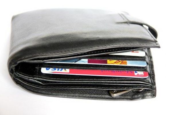 Toužim: Ponechal si nalezenou peněženku