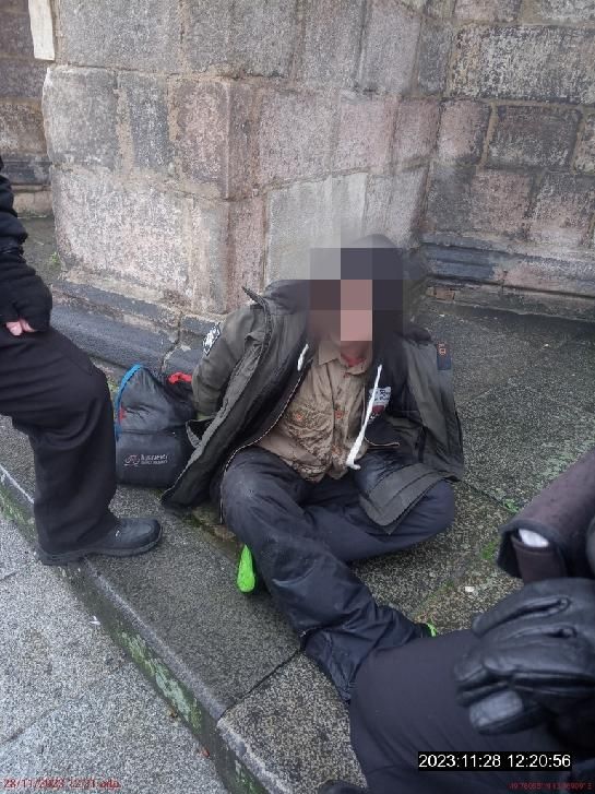 Opileckou potyčku bezdomovců u Bartoloměje ukončili strážníci