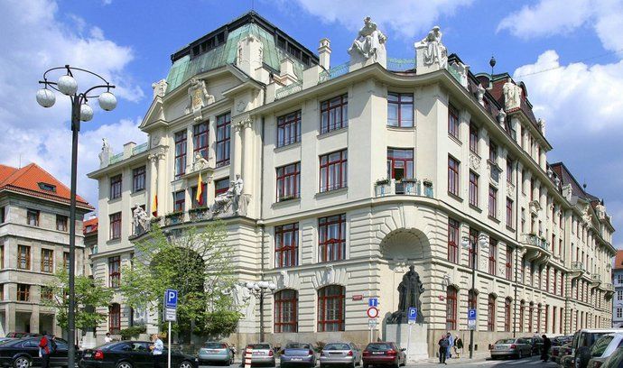 Hlavní město poskytne dar Člověku v tísni na pomoc lidem v exekucích