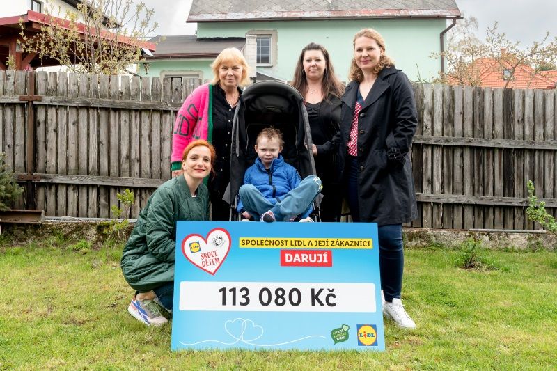 Sbírka Srdce dětem pomohla Ráďovi, který trpí nemocí motýlích křídel