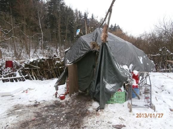 Plzeň v mrazech zesiluje pomoc bezdomovcům, navyšuje počty lůžek