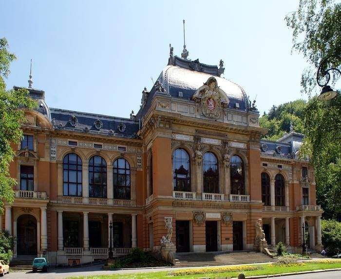 Karlovy Vary: Během obnovy Císařských lázní pokračují unikátní restaurátorské práce