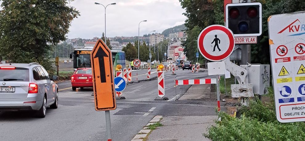 Karlovy Vary: Přejezd a křižovatka Západní/Šumavská se otevřou v úterý