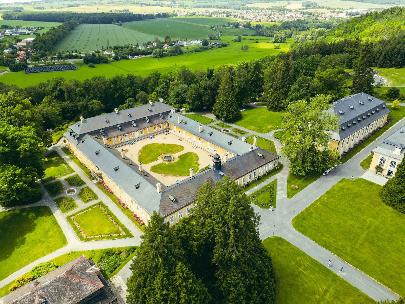 Květinový víkend na zámku Kozel - flamenco show s Josefem Kantou