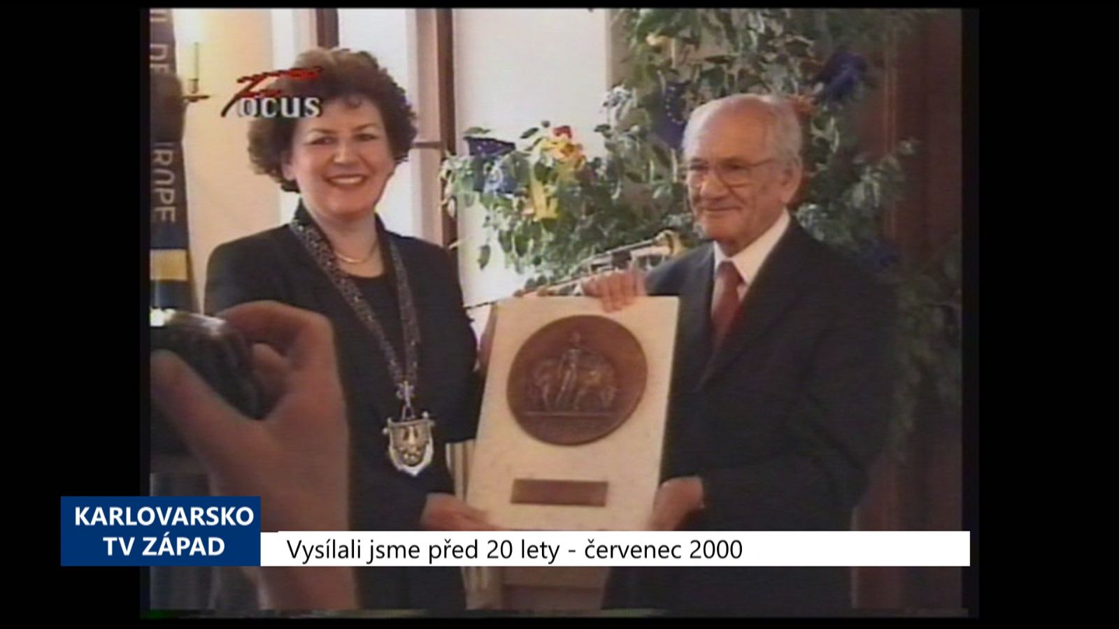 2000 – Marktredwitz: Starostka města převzala čestnou plaketu (TV Západ)