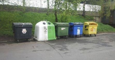 Kraj ocenil vítězné obce ve sběru odpadu za rok 2018