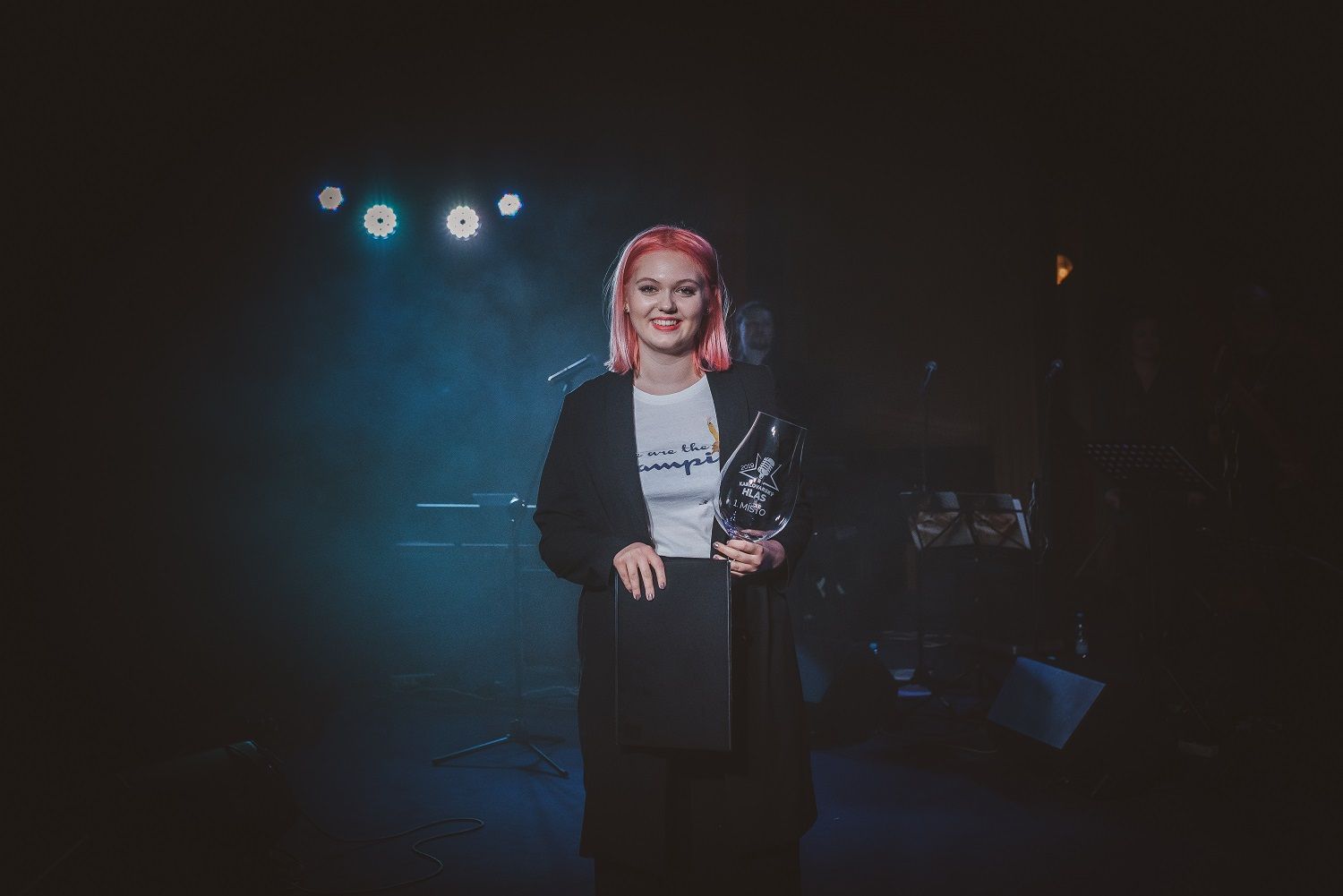 Linda Vostrá zvítězila ve 43. ročníku soutěže Karlovarský hlas