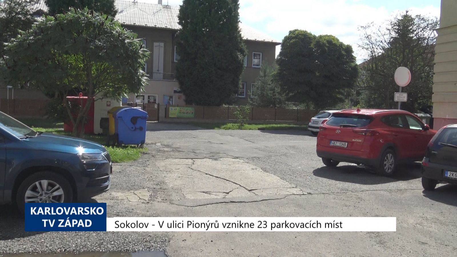 Sokolov: V ulici Pionýrů vznikne 23 parkovacích míst (TV Západ)