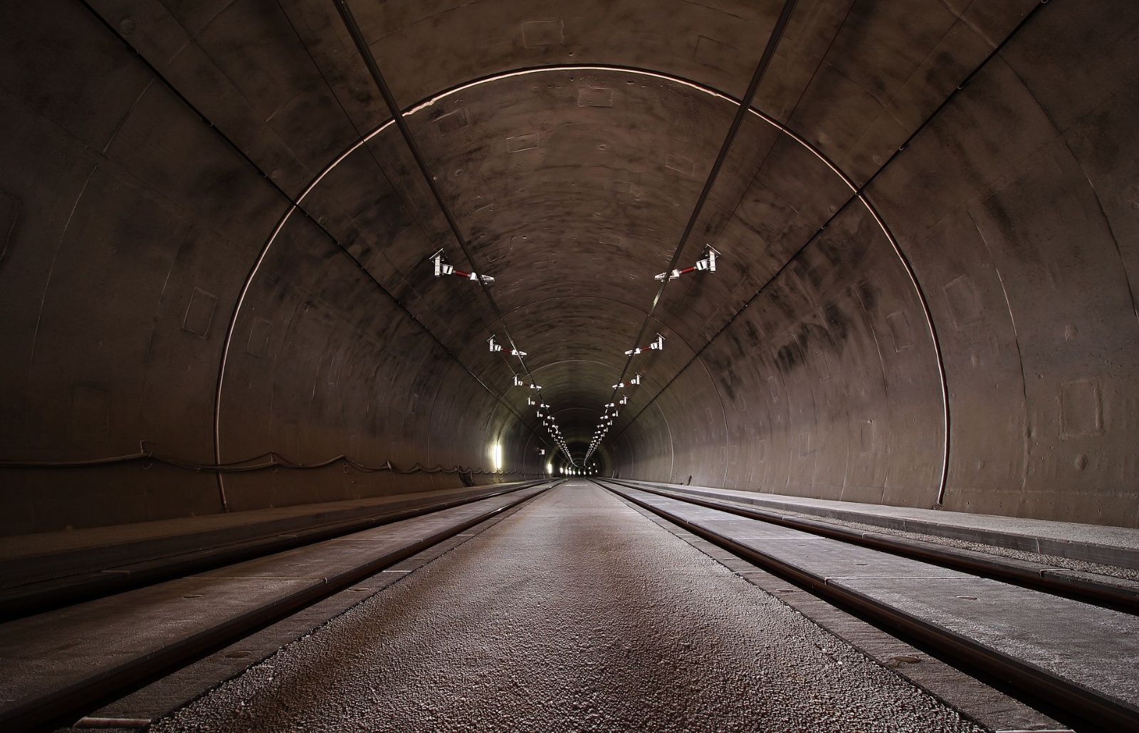 Žádosti o schválení uzavírky tunelů v Pisárkách mimo prázdniny město nevyhoví